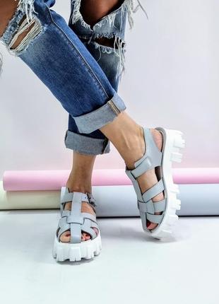 Женские кожаные босоножки, разные цвета3 фото