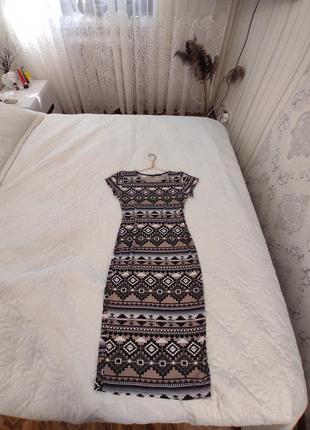 Платье миди ( большая разпродажа скидки на все)