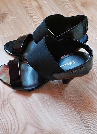 Босоножки calvin klein р.38 (24.5 см)