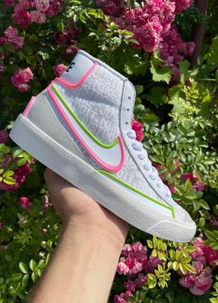 Шикарні жіночі кросівки топ якість 🎁