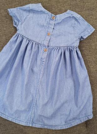 Крутое  джинсовое платье  next   2-3 года 4