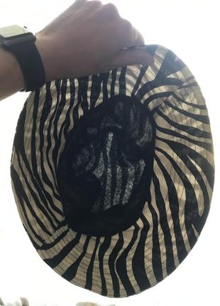 Лляна річна капелюх чорно-біла ручної роботи5 фото