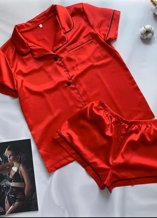 Красная шелковая пижама рубашка и шорты с кантом на пуговицах