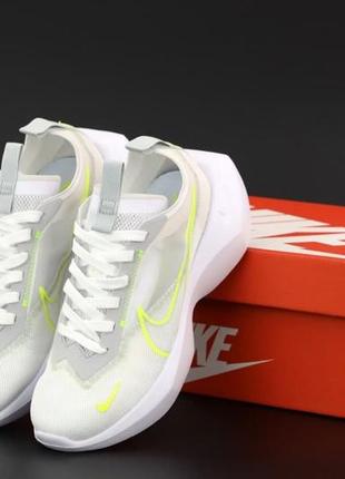 Кросівки жіночі nike vista lite