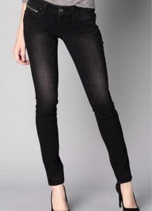 Джинси levis low rise skinny. оригінал! .