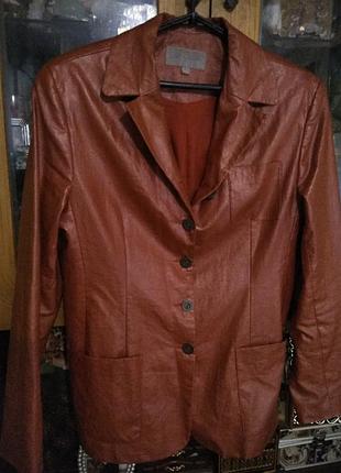 Кожаный пиджак