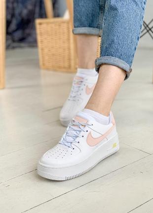 Nike air force  sage white coral женские рефлективные светящиеся белые пастельные коралловые кроссовки найк жіночі білі коралові кросівки5 фото