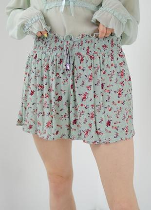 Primark шорты в цветочный принт с поясом на резинке, легкие, летние, тканевые1 фото