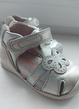 Шкіряні босоніжки, сандалі biomecanics