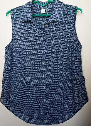Блуза жіноча з коміром без рукавів тонка легка в орнамент синя кофточка  розпродаж