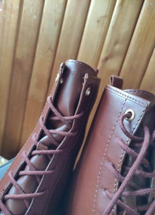 Arezzo женские коричневые кожаные ботинки3 фото