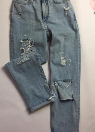 Рваные джинсы mom. талія 35, бедра 45, довжина 99
