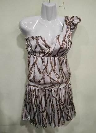 Платье на одно плечо италия