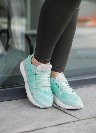 Кросівки жіночі adidas адідас nite jogger