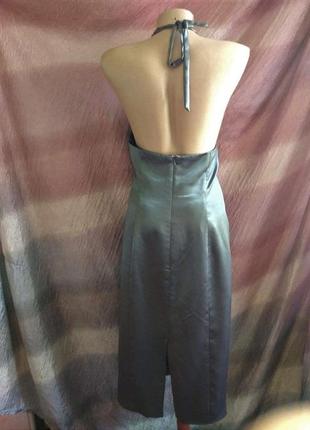 Сексуальное платье-футляр с глубоким декольте2 фото