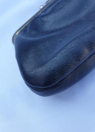 Маленький кожаный кошелек в винтажном стиле3 фото
