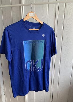 Брендовая футболка calvin klein