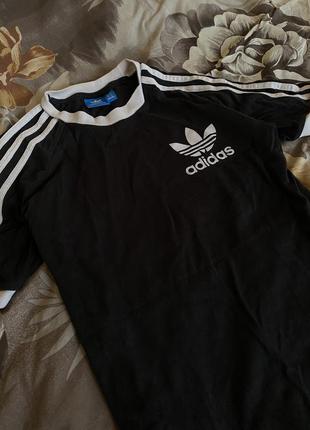 Футболка adidas originals