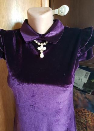 Платье с украшением  фиолетового  цвета2 фото