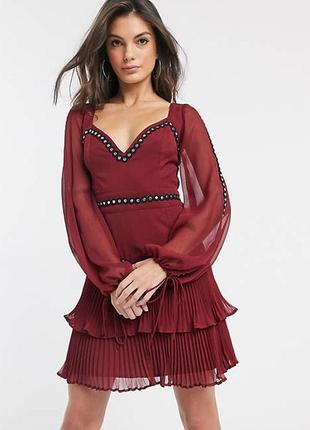 Шикарное платье asos design с контрастной окантовкой и плиссе!