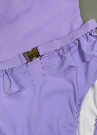 Сдельный купальник с поясом и рюшами по талии фиолетового цвета сирень7 фото
