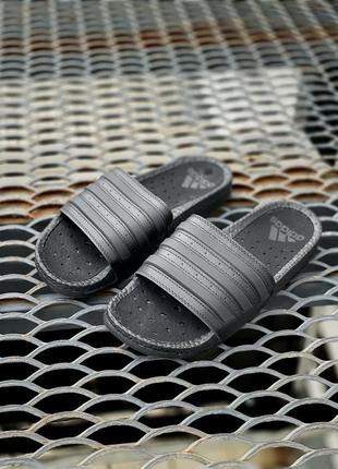 Тапки adidas adilette