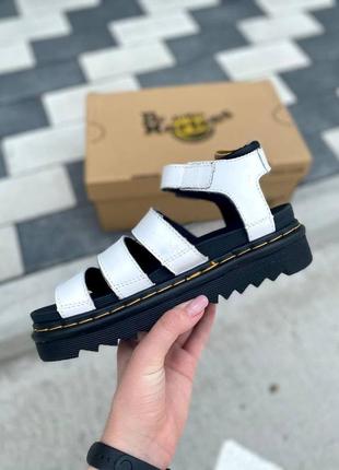 Жіночі туфлі dr.martens sandals white5 фото