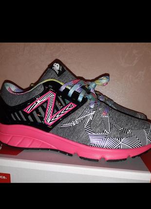Новые кроссовки фирмы new balance