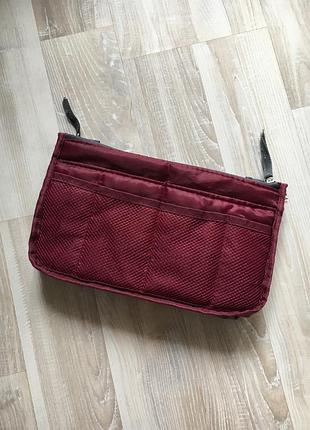 Крутая вместительная косметичка 👝