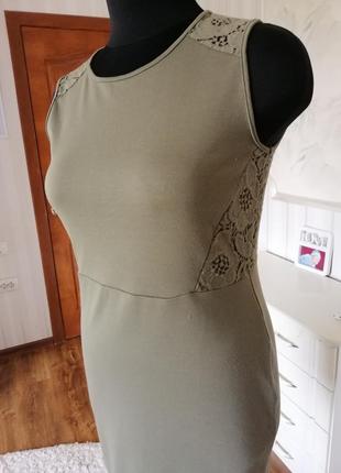 Стильное платье с кружевной спинкой, размер м, 46-48.3 фото