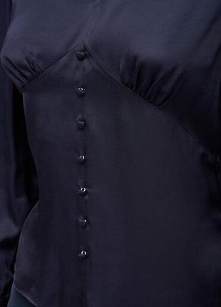 Шикарная блуза с v-образным вырезом orsay разм.403 фото