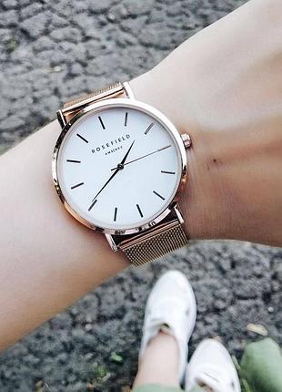 Наручные часы ( миланский браслет)