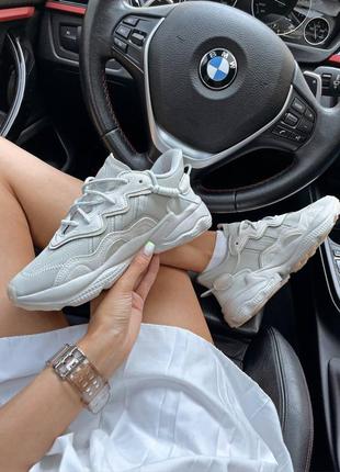 Жіночі кросівки adidas адідас ozweego8 фото