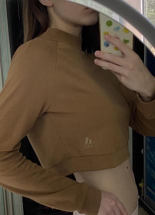 Топ adidas