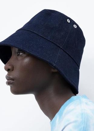 Джинсовая шляпа zara denim bucket hat