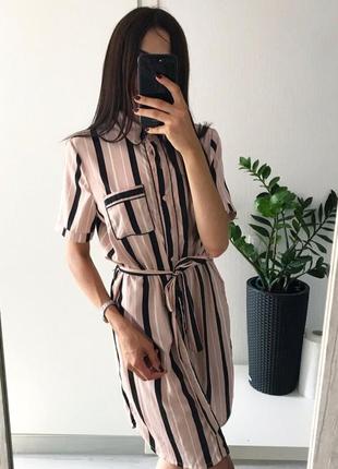 Платье в полоску