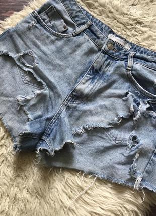 Zara шорты рваные джинсовые высокие2 фото