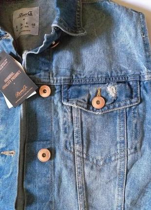 Джинсовая жилетка с потертостями denim primark4 фото