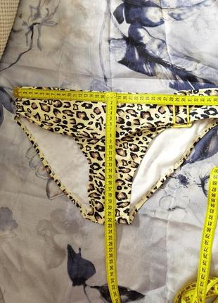 Трусики с леопардовым принтом от раздельного купальника размера 14/l6 фото