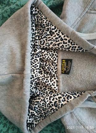 Теплая кофта,худи с капюшоном,размер с/м 4