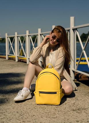 Подростковый яркий  мега стильный  желтый рюкзак для города1 фото