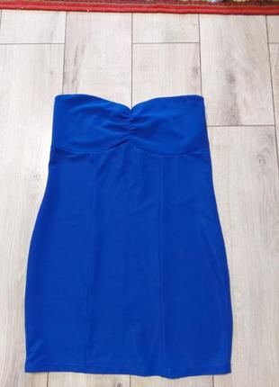 Платье размер л примерно