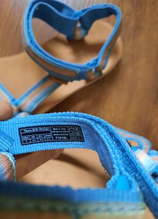Сандалии женские сандали босоножки teva original universal ombre w's ceramic blue
р.393 фото