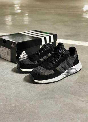 Кросівки adidas кросівки marathon