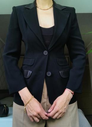 Черный винтажный французский пиджак жакет приталенный с кожаными деталями винтаж франция2 фото