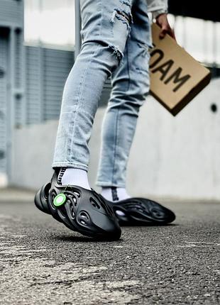 Тапки мужские адидас adidas yeezy foam rnnr sand
