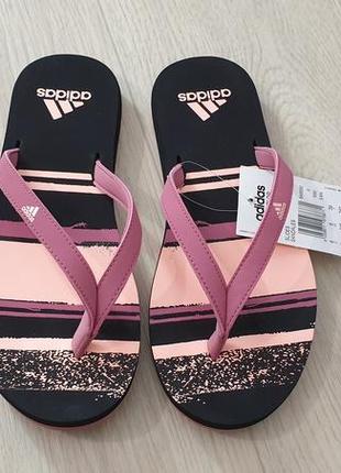 Жіночі Adidas в'єтнамки. оригінал.