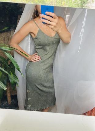 Роскошное сексуальное платье майка сарафан из жатки хаки по фигуре1 фото