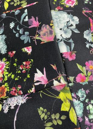Платье сарафан миди в цветочный принт с открытыми плечами5 фото
