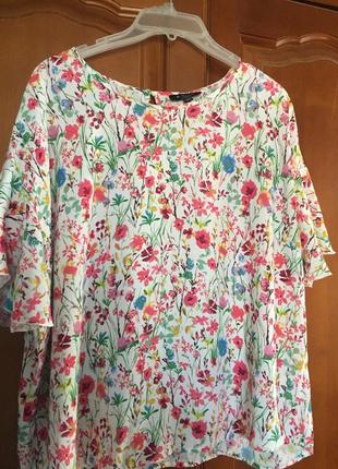 Яркая вискозная блузка оверсайз